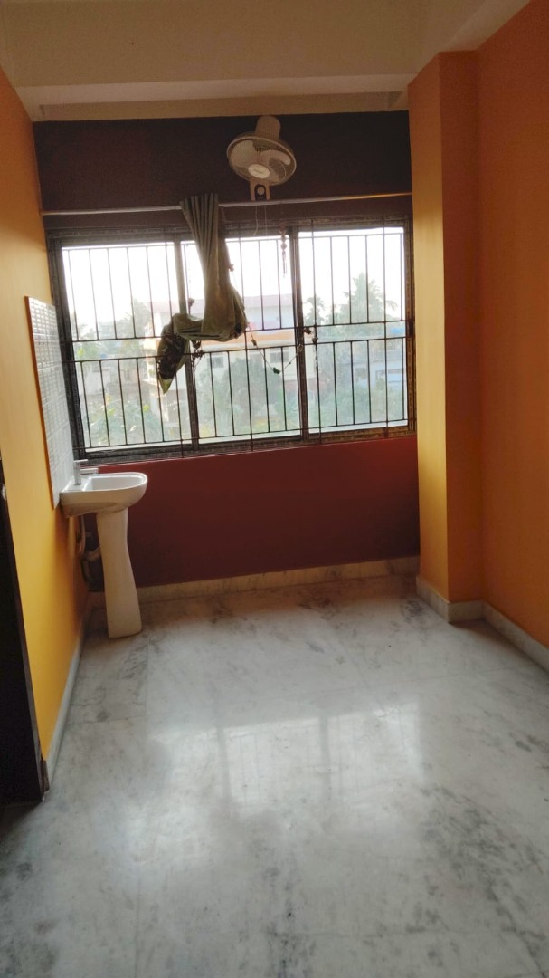 Unfurnished 3bhk in Beltola for Rent